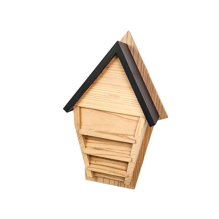 wooden bat house (3)